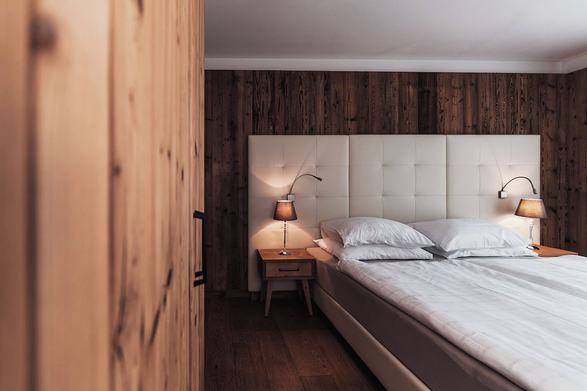 Family Apartment | 1 bedroom, down duvets, Select Comfort beds, minibar