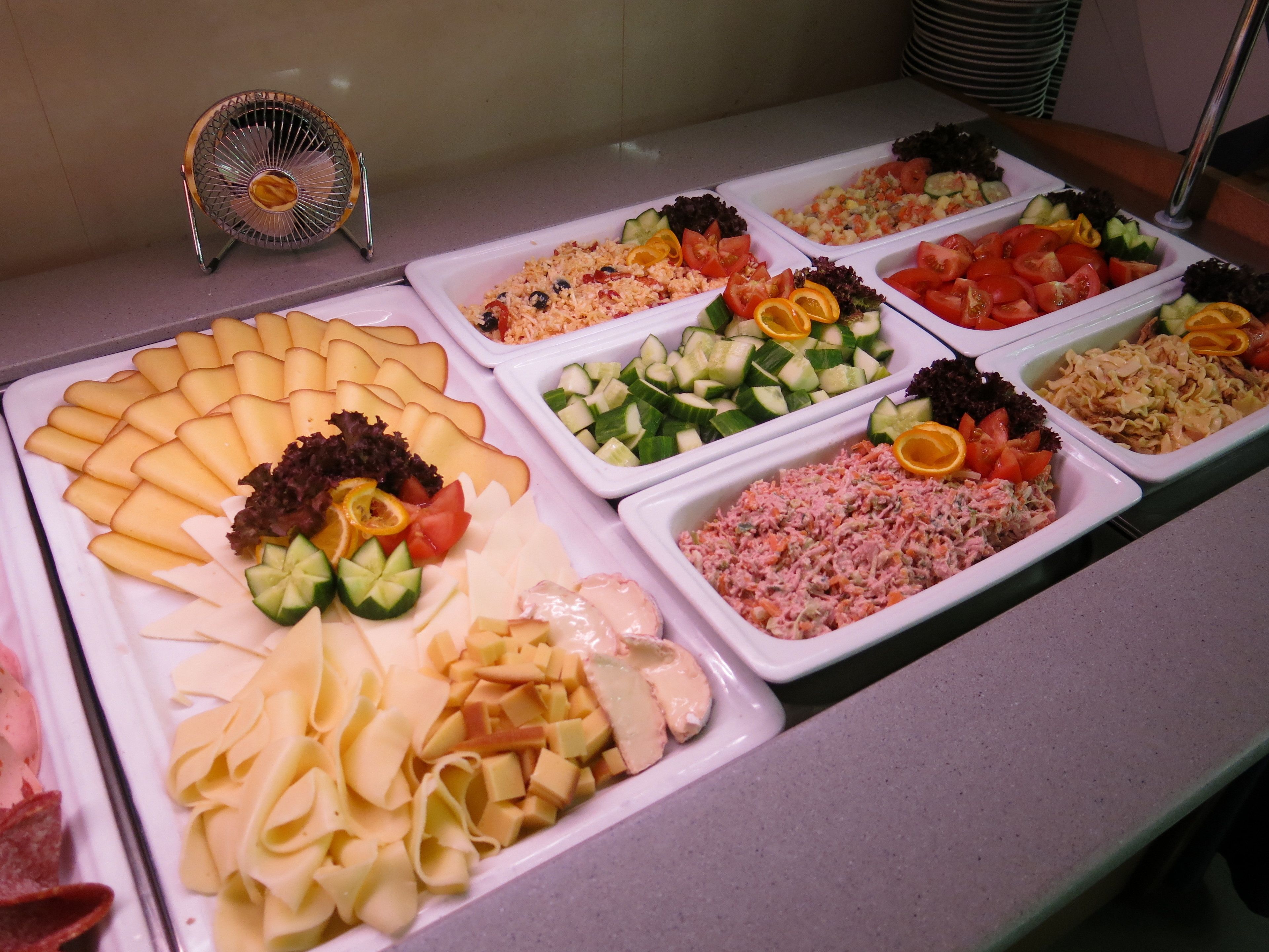 Desayuno bufé gratuito y diario