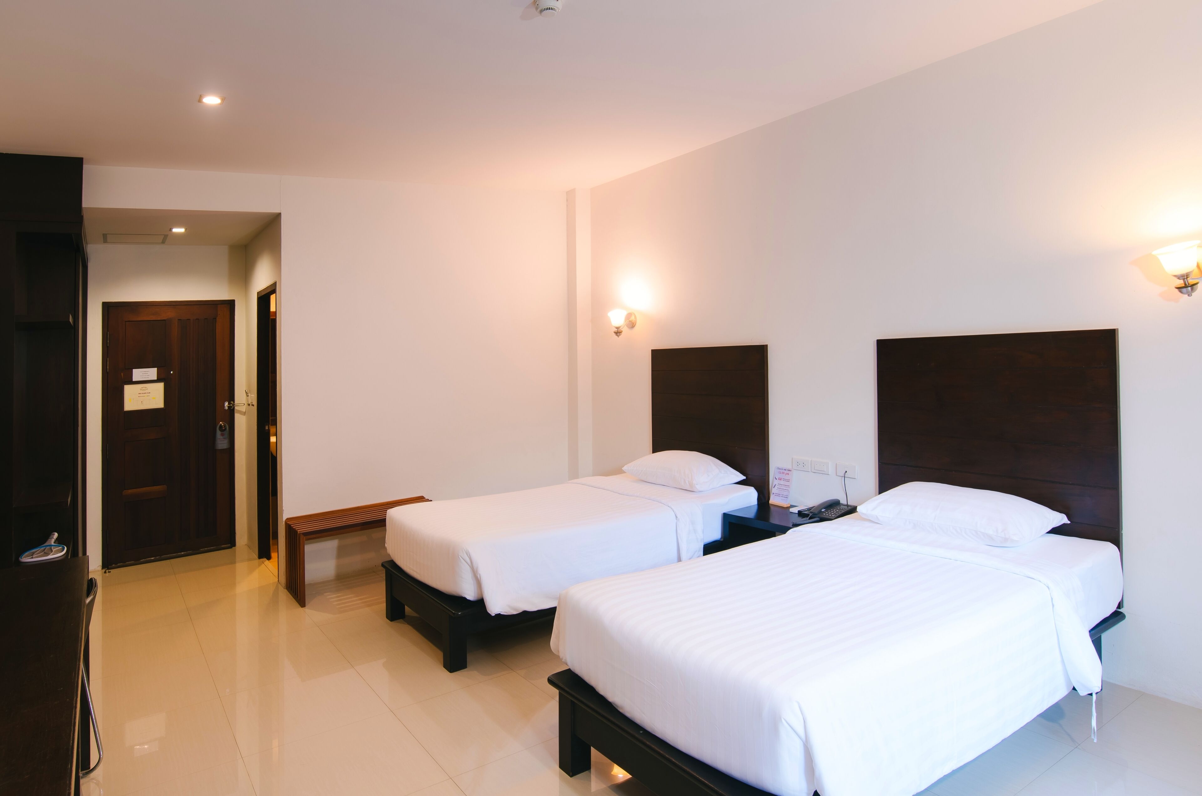 standard twin room | 1 bedroom, blackout curtains, free wifi, bed sheets