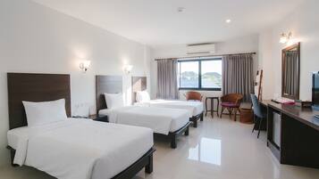 Standard Triple Room (3 Single Bed) | Blackout curtains, free WiFi, bed sheets