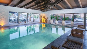 Indoor pool, outdoor pool