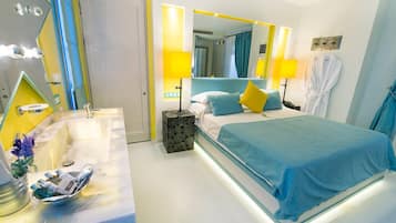 Superior Suite Room | Premium bedding, down duvets, minibar, in-room safe