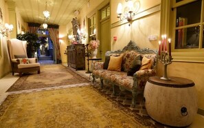 Interior entrance - Marge Hotel (Cesme)