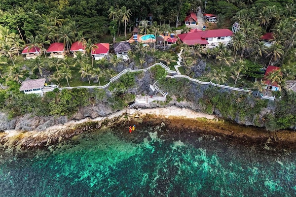 Private beach, scuba diving, kayaking