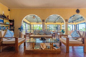 Entrada interior