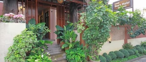 Puutarha