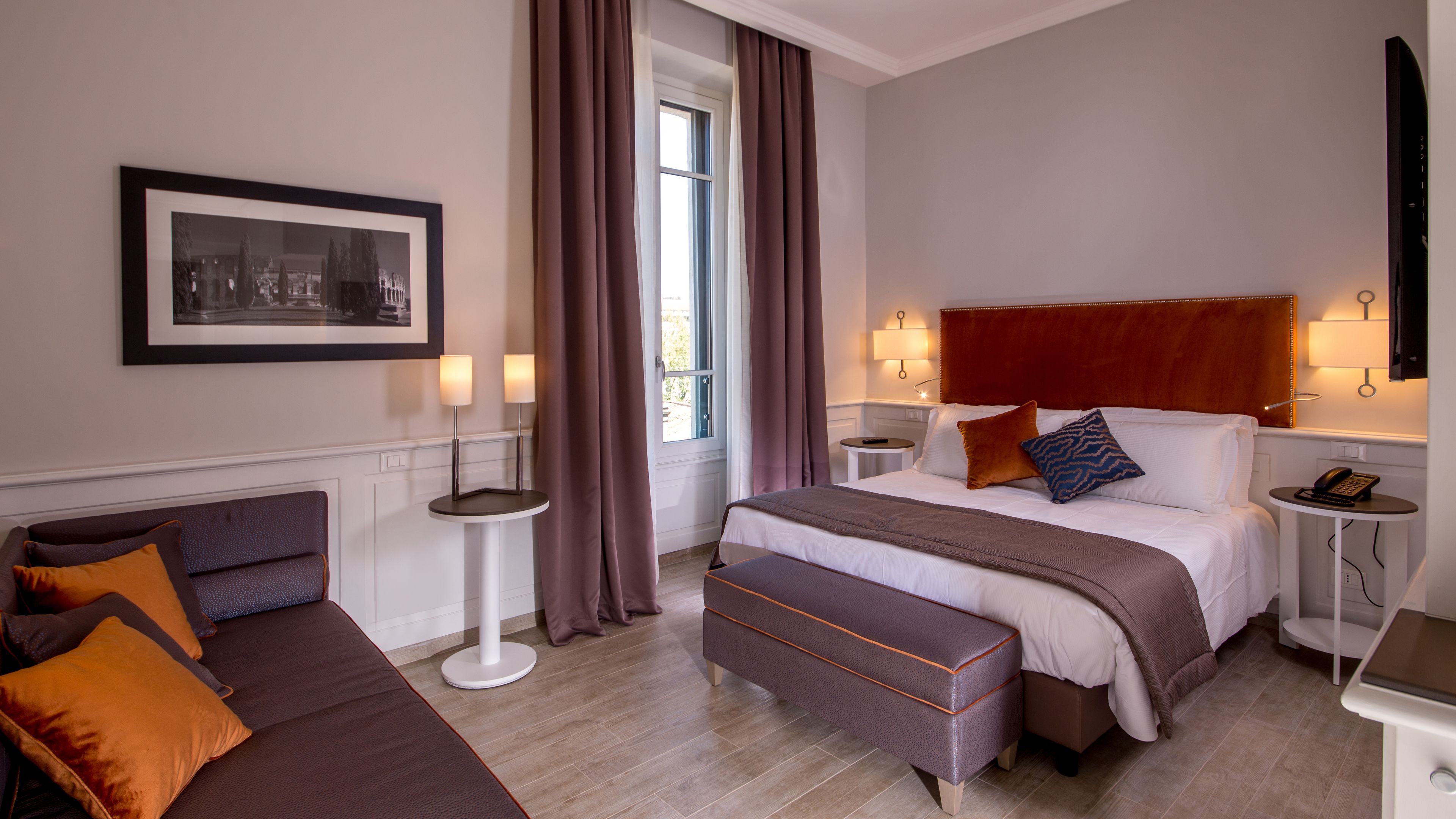 triple room, city view | premium bedding, memory-foam beds, minibar, in-room safe