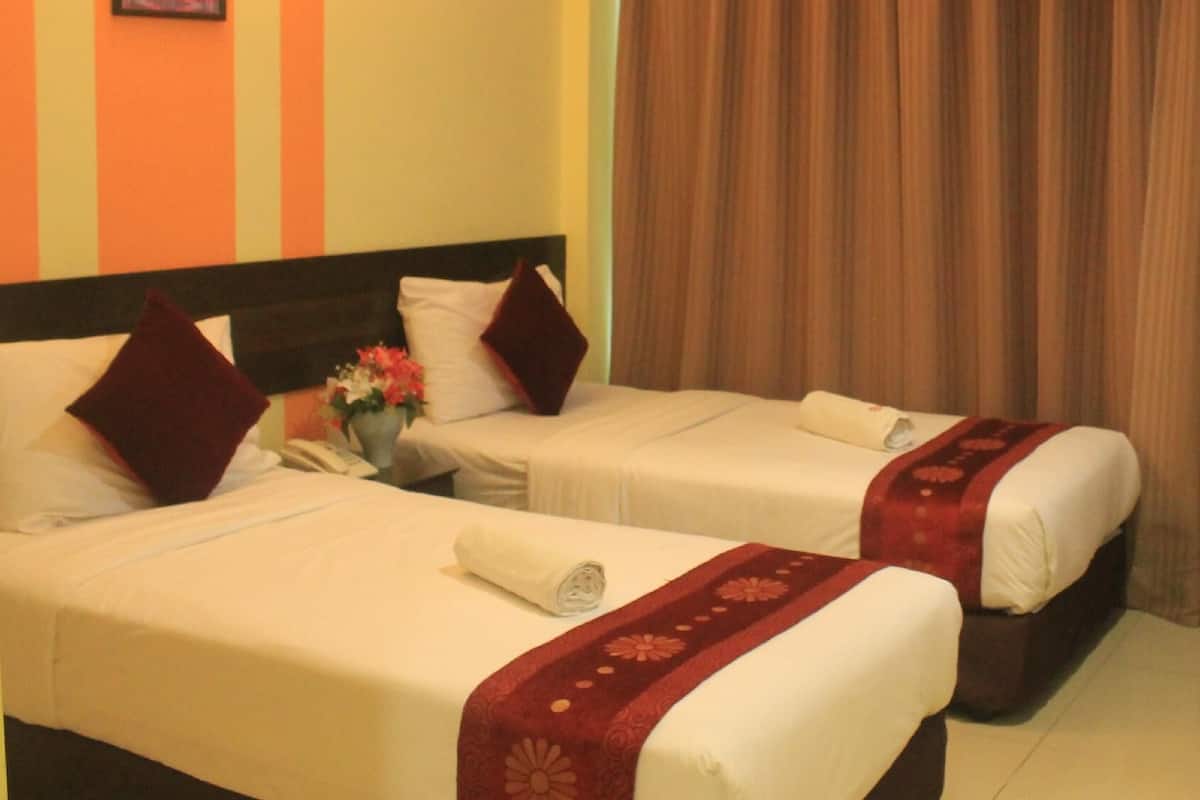 Skrivebord, wi-fi (inkludert) og sengetøy