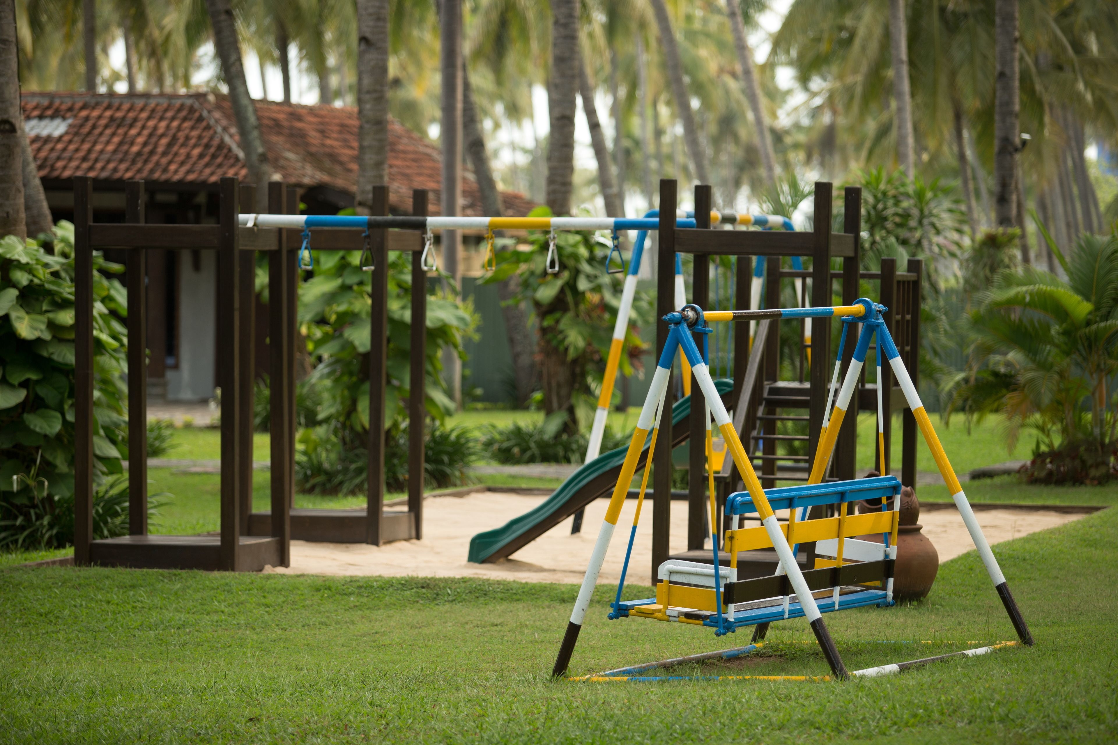 children’s play area – outdoor
