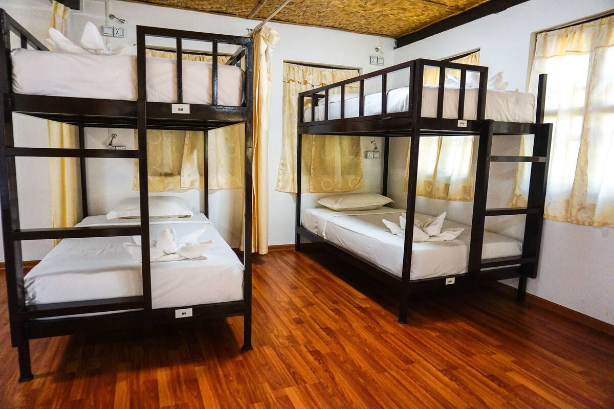 comfort shared dormitory, mixed dorm, ensuite | minibar, in-room safe, desk, blackout curtains