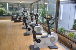 Fitness facility - Hotel Tropical (Escaldes-Engordany)