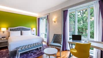 Superior Room, 1 Double Bed | Minibar, in-room safe, desk, soundproofing