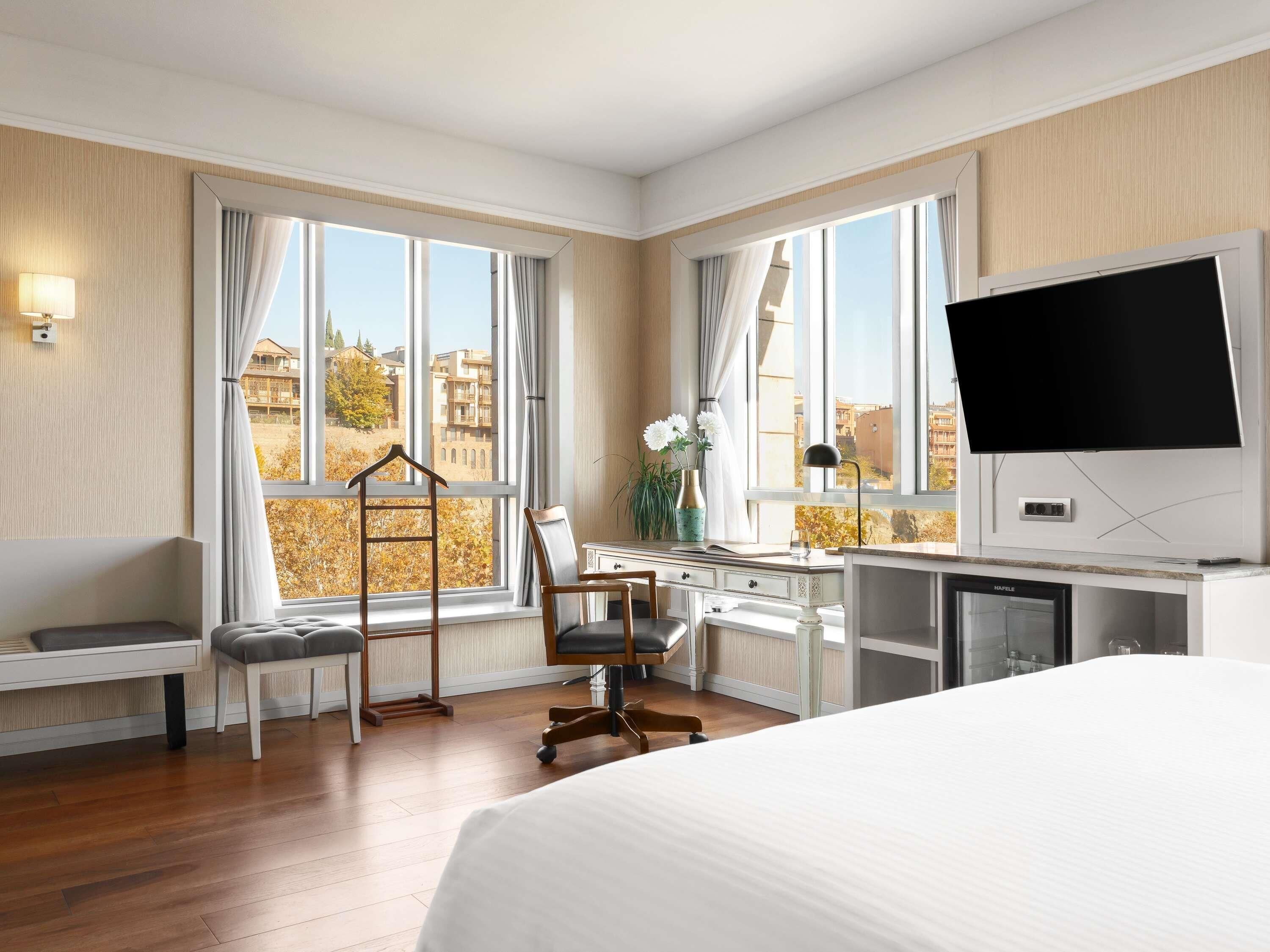 Minibar, in-room safe, desk, soundproofing