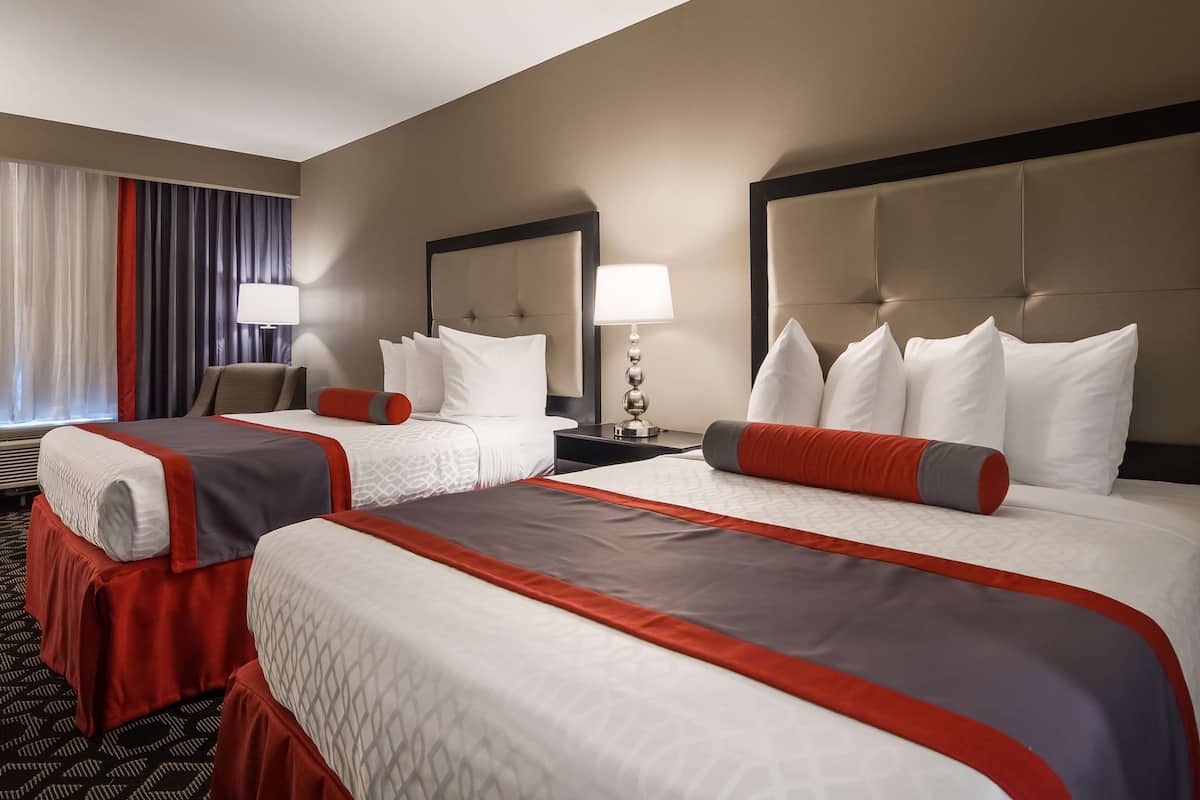 premium bedding, in-room safe, desk, iron/ironing board