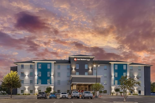 Best Western Plus Laredo Inn & Suites