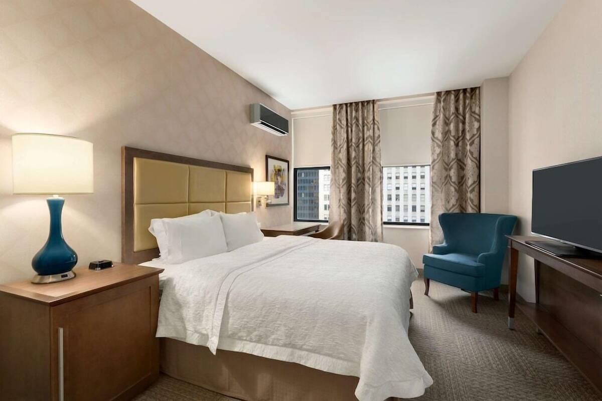 Free cots/infant beds, free WiFi, bed sheets