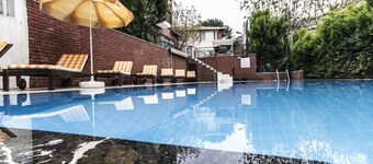 Büyükada Apart Hotel - Karadağ Apart