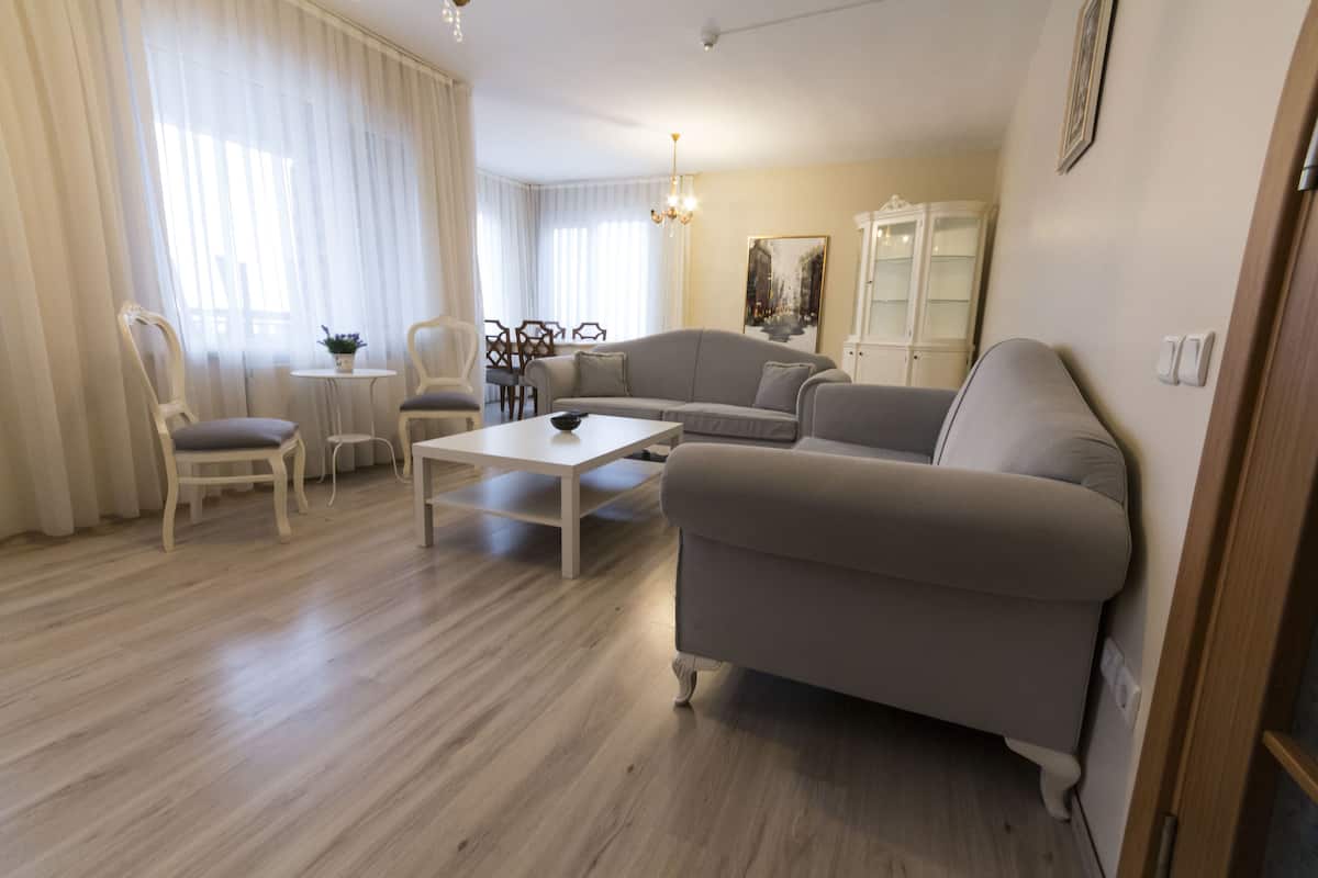 Luxury Apartment, Sea View | Living area