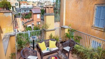 Deluxe Apartment, 2 Bedrooms, 2 Bathrooms, Annex Building | View from room