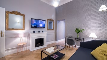 Suite | Living area