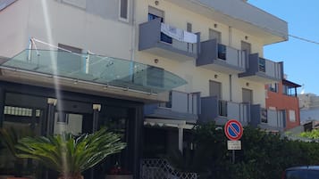 Facciata della struttura