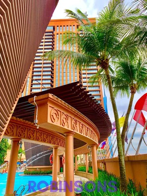 Garden - The Apartments at Times Square Kuala Lumpur by Robinsons (Kuala Lumpur)