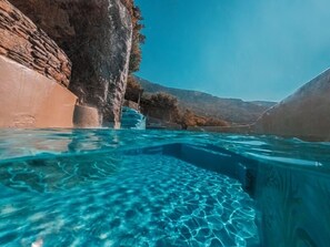 Seasonal outdoor pool, sun loungers