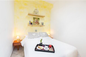 Classic Single Room, 1 Bedroom, Non Smoking, Private Bathroom | Premium bedding, down comforters, free WiFi, bed sheets