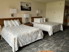 Premium Room, 2 Queen Beds, Refrigerator & Microwave, Lake View