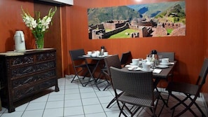 Dining - Tecte Guest House (Cusco)