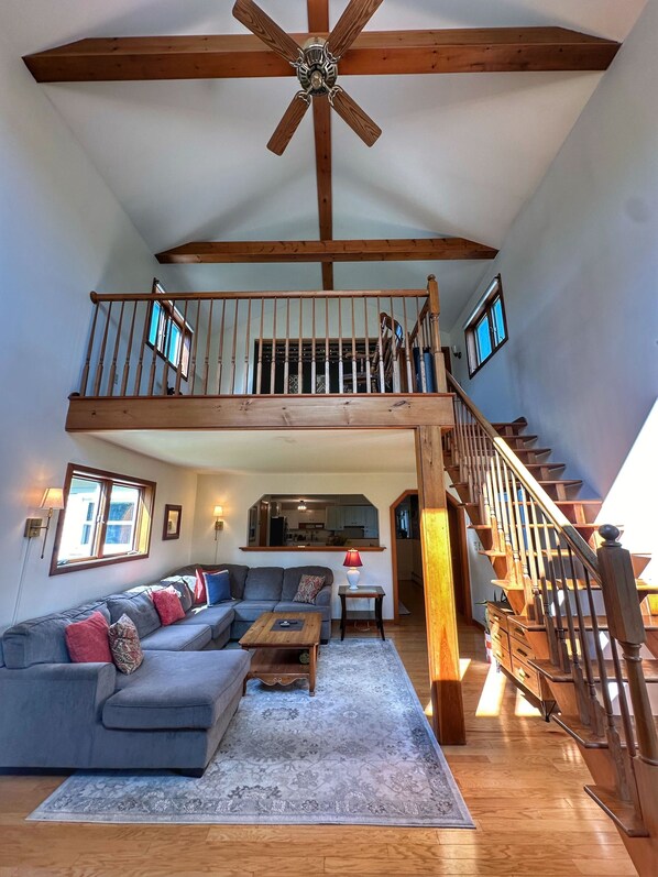 Signature-Suite, Küche, Bergblick | Wohnbereich