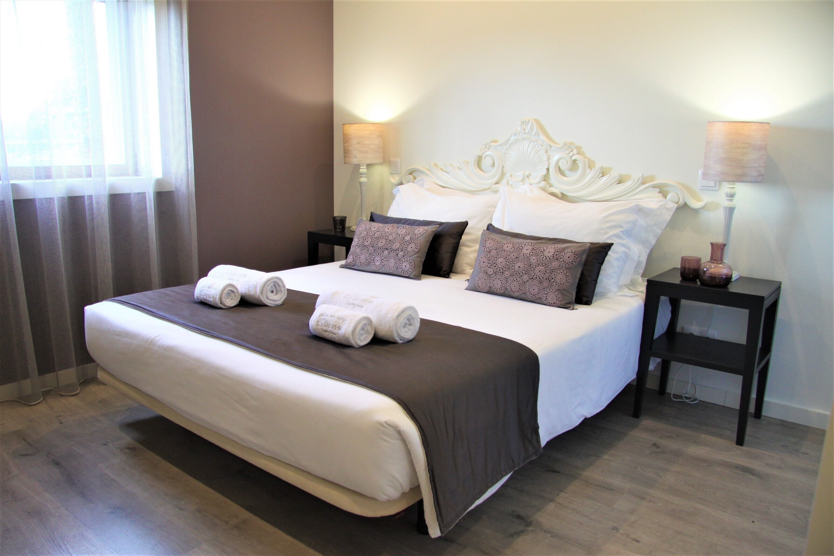 双人房 | 特色装修、特色家居、办公桌、遮光窗帘