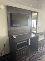 In-room safe, desk, iron/ironing board, free WiFi