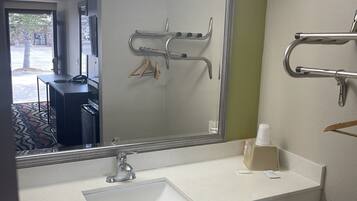 Hair dryer