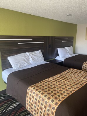 In-room safe, desk, iron/ironing board, free WiFi