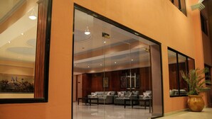 Front of property - Le Monte Cristo Hotel & Suites (Tabarre)