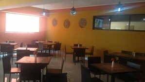 Free daily continental breakfast  - Le Monte Cristo Hotel & Suites (Tabarre)