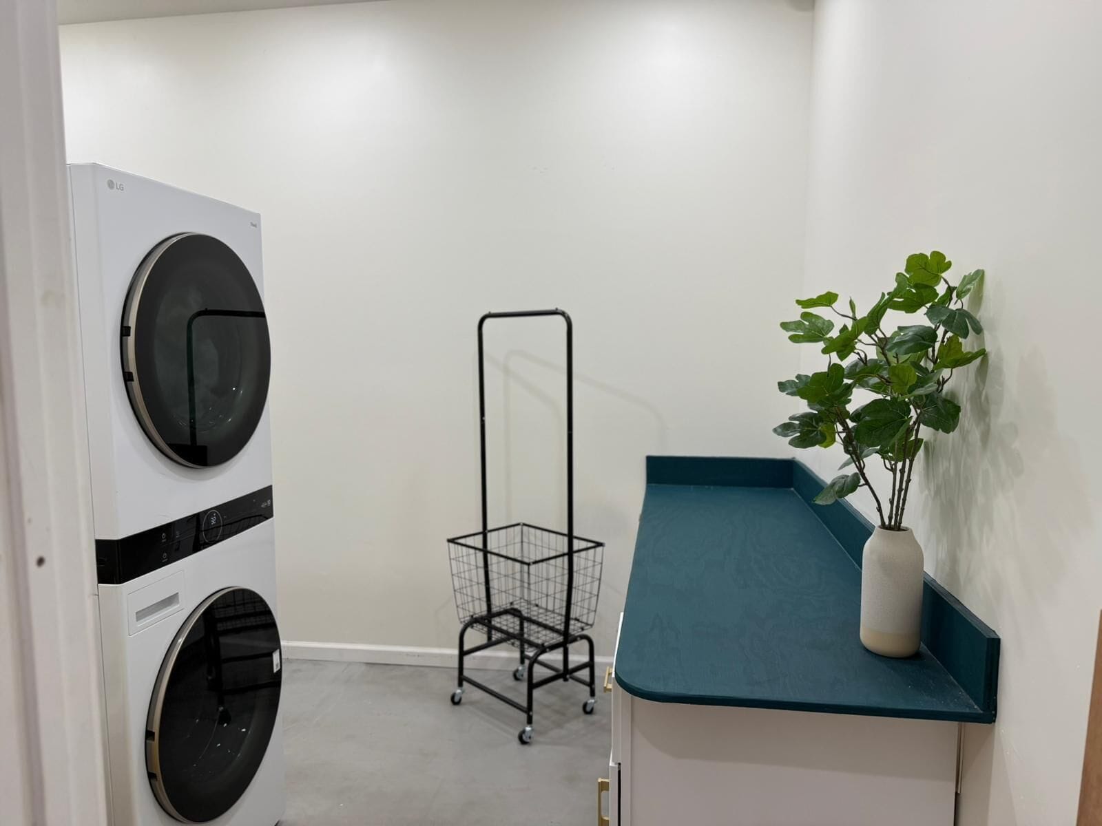 Photo - 1906 Mission