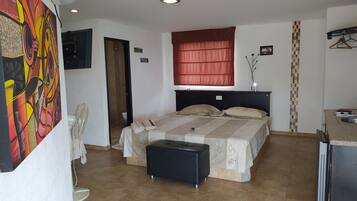 Family Studio | Premium bedding, minibar, in-room safe, individually decorated