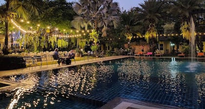 Park & Pool Resort