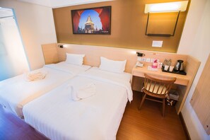 標準雙床房 (2 Single beds Only) | 書桌、隔音、免費 Wi-Fi