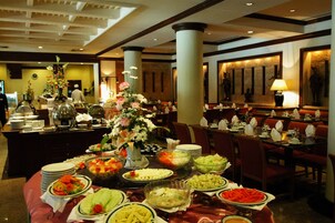 Desayuno buffet incluido todos los días 