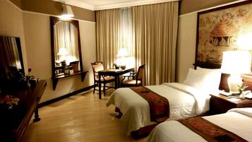 Deluxe Room | Premium bedding, minibar, desk, free WiFi