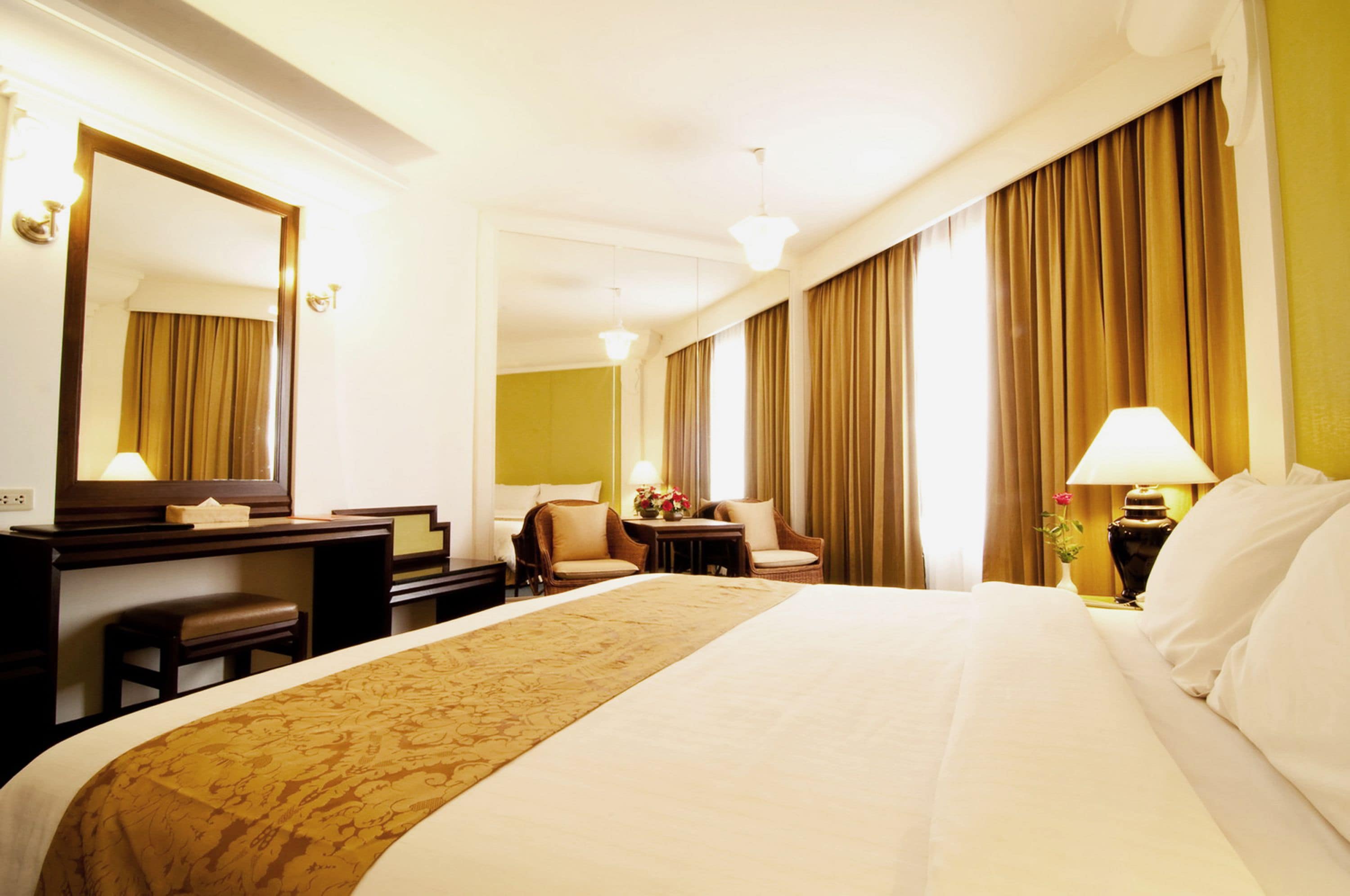 superior single room | premium bedding, minibar, desk, free wifi