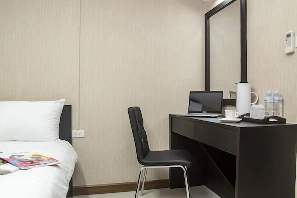 Studio, sudut | Meja kerja dan Wi-Fi gratis