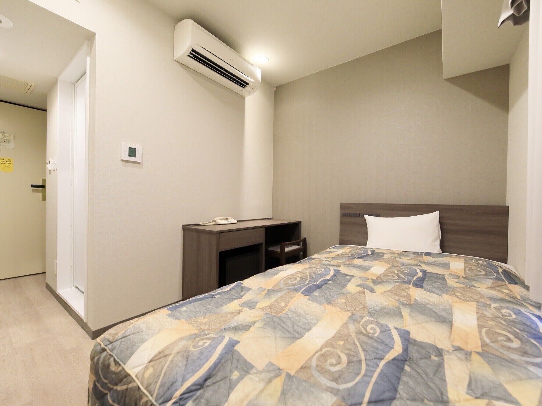 Enkeltrom, 1 enkeltseng, ikke-røyk (Room A) | Sengetøy av topp kvalitet, skrivebord og skrivebord for bærbar PC