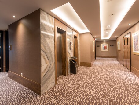 Hawthorn Suites by Wyndham Abu Dhabi City Centre - Image 43