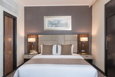Hawthorn Suites by Wyndham Abu Dhabi City Centre - Image 56