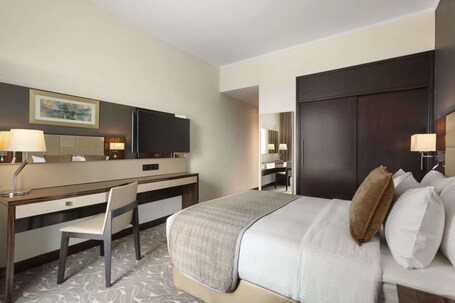 Hawthorn Suites by Wyndham Abu Dhabi City Centre - Image 54