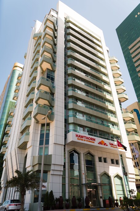 Hawthorn Suites by Wyndham Abu Dhabi City Centre - Image 15